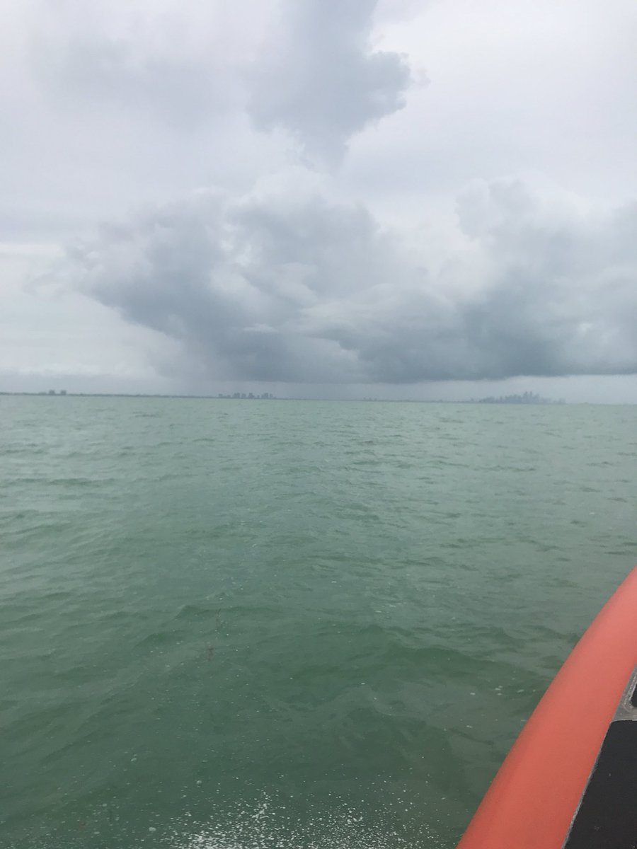 Weazel127's tweet photo. @PaulCastronovo slow start to the regatta looks like momma nature has other plans. Not missing much I think this year. https://t.co/H2hUWUMYzS
