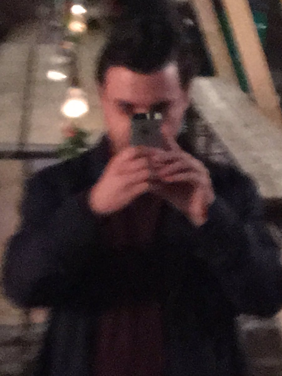 Extra hour - <a href="/DUGA__3/">DUGA 3</a> x <a href="/GRUBMCR/">GRUB</a> till 10pm.

Get down for a bit of poutine 
😻