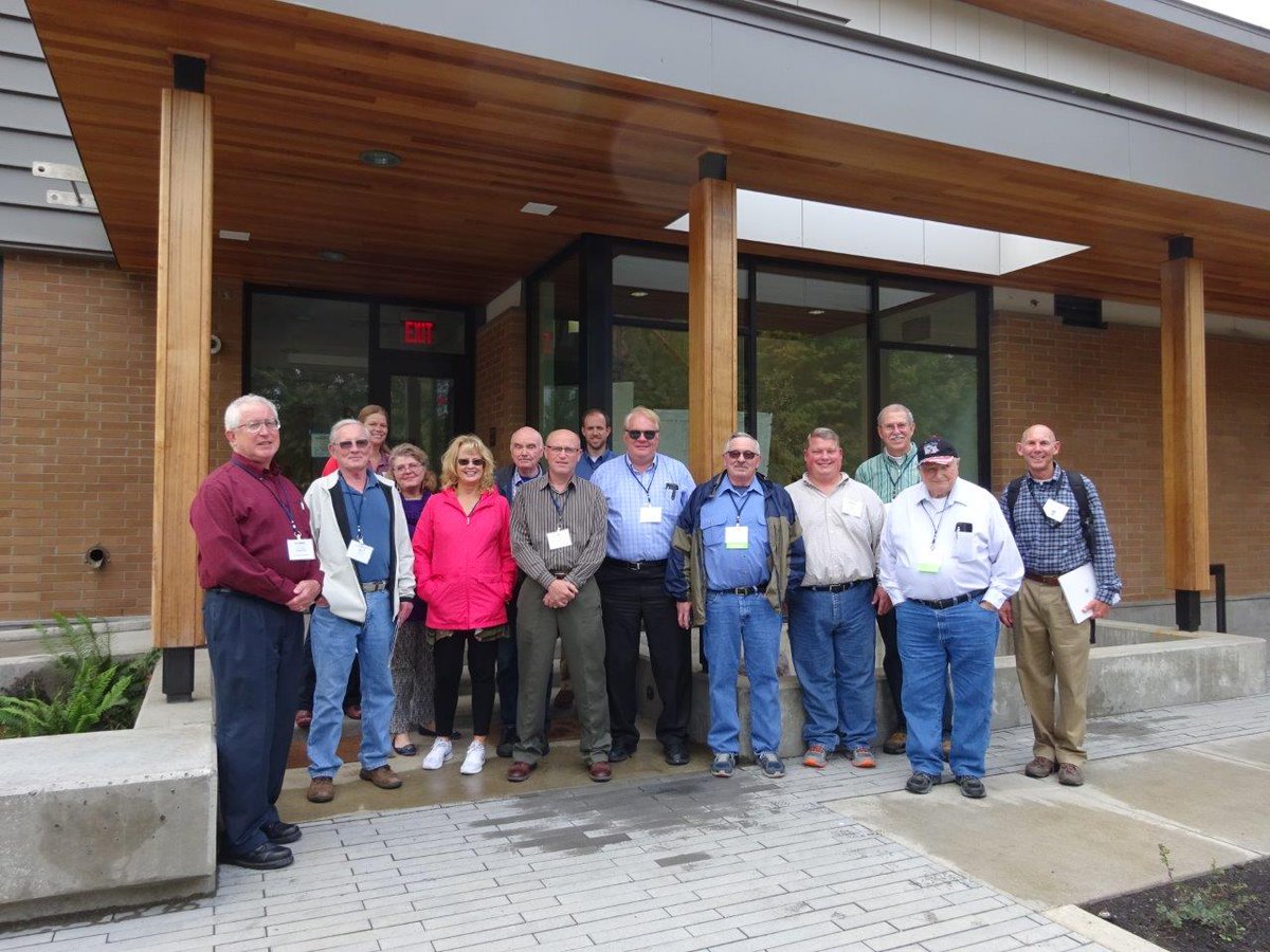 LOTWater's tweet photo. Thank you members &amp; city officials from all over Oregon for visiting @LakeOswegoInfo @TigardOR's water plant! @OregonCities #OrCities2017 https://t.co/JbaxMztiUv