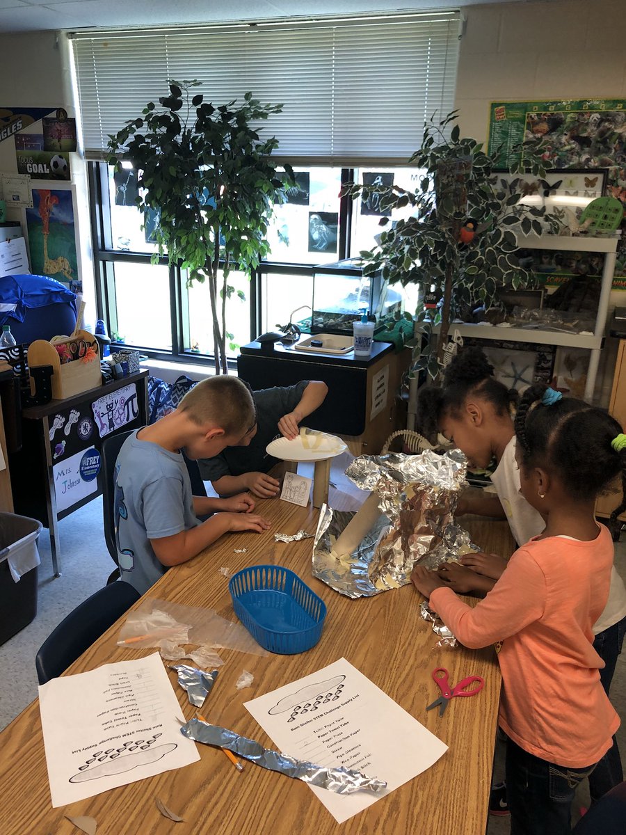 BethCrawley's tweet photo. Planning, Discussing, Organizing and Creating in STEM Lab! We love Mrs. Johnson!    @FreyFlames  
#bestschoolinthenation https://t.co/WQgiJ7roPN