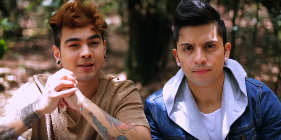 ELTIEMPO's tweet photo. Con firmas, 'Youtubers' colombianos piden espacios libres de discriminación https://t.co/UzpfIFBbEg https://t.co/3o5HWoZn8m