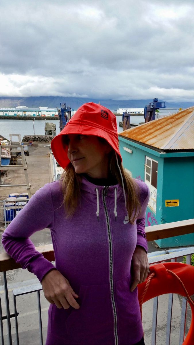 kwarrendorf's tweet photo. @staralliance airlines lost my luggage on the way to Iceland to run 42k @ReykjavikMarath on my 42 Birthday 🙁 #withAeroplan #birthdayhat https://t.co/D5VTp0qnN7