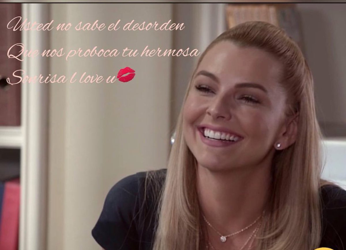 BlancaE00809244's tweet photo. @MarjoDSousa 😁#DiaMundialDeLaSonrisa  “Sonríe,
Hazle saber al Mundo que hoy....eres más fuerte que Ayer” 😘 https://t.co/S0KsKbjBA7