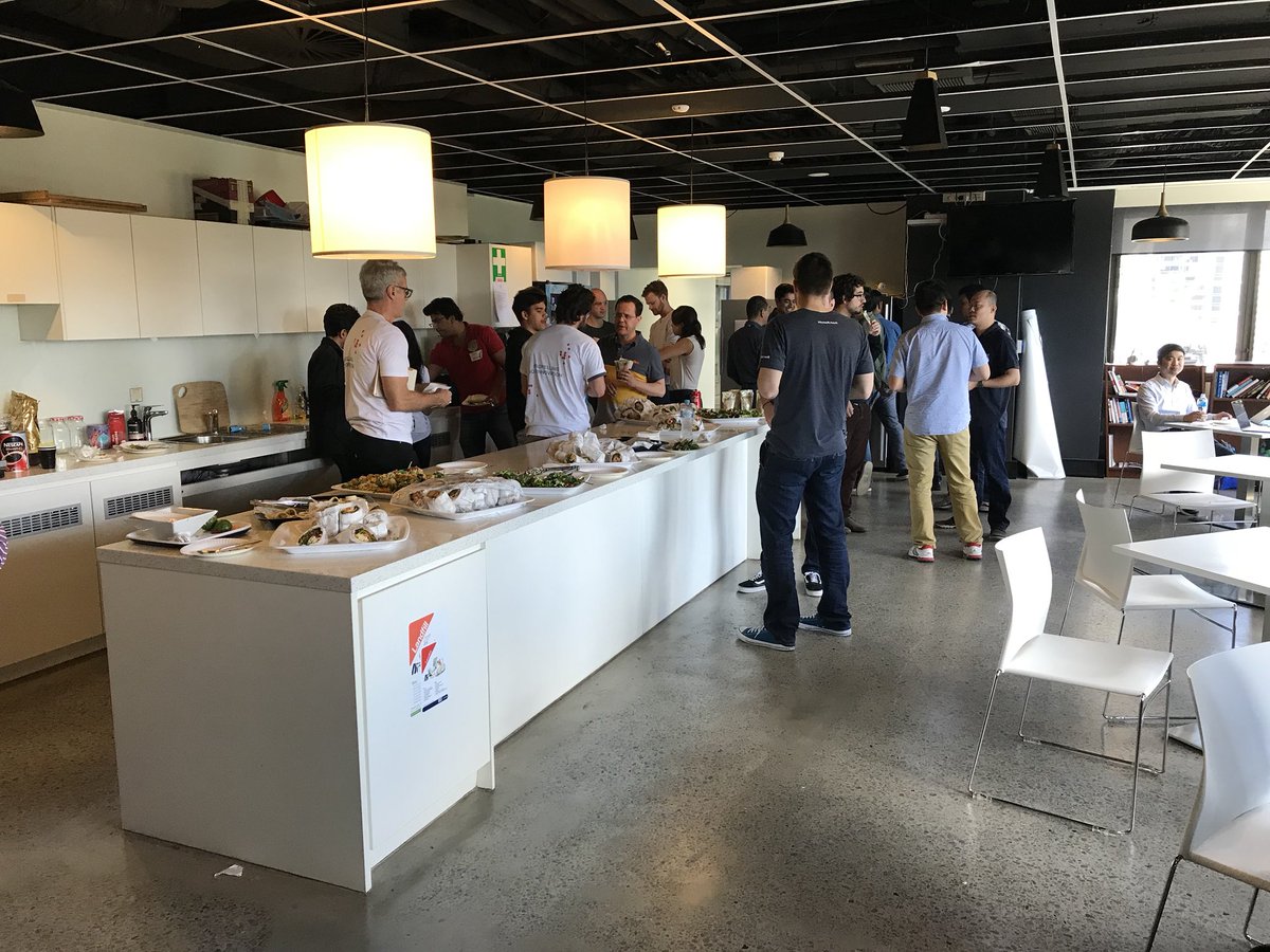 murudau's tweet photo. Everyone gravitates to the food... 🥗🌯
#IoTHackLab #EIOT2017 https://t.co/dncCpV4QMC