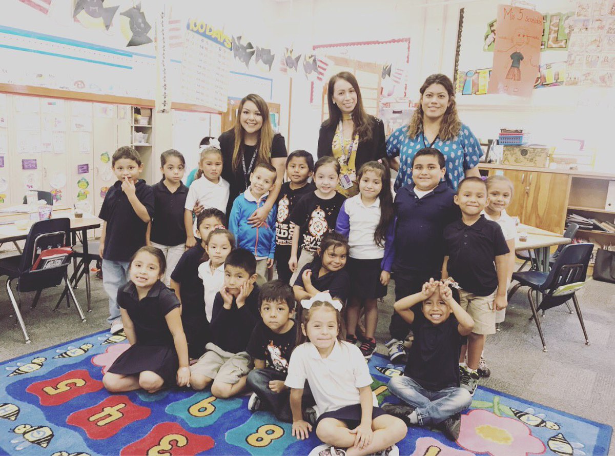 memarquez713's tweet photo. Thank you to @lmesuperbees for having us this week. It was a great learning experience that will benefit us in our teaching career. ✨ https://t.co/p9Kz0FB6Pq