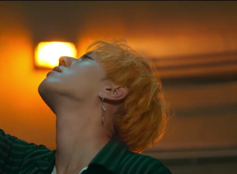 got7still's tweet photo. Yugyeom aesthetic ❁ {M/V Teaser Video} 

#7for7 #YouAre https://t.co/MjWLJAB6So