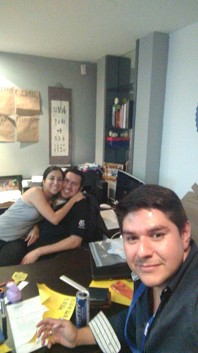 ErikaAydee8's tweet photo. Trabajando1000% #stuffedbox.... abortaré la misión 5S y nos vamos para ver el penúltimo episodio de  😜🤗#SharkTankMX @Canal_SonyMx https://t.co/kESM2vk8v4