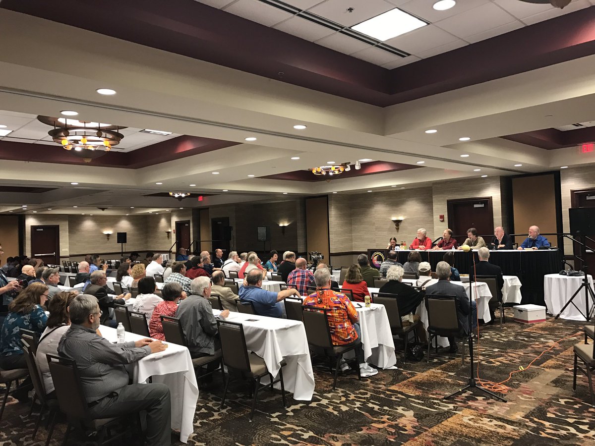 HAL5_Society's tweet photo. Final panel for #TVIW2017, SciFi Authors. Greg Benford, Geoff Landis, Allen Steele, James Cambias, and Larry Niven.  #TrueVisionaries https://t.co/yneVkmWYO4