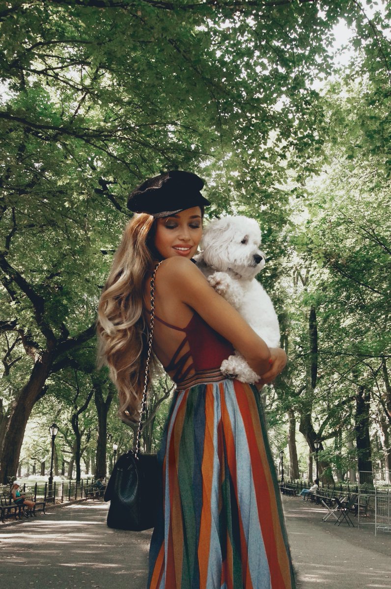 My interview for <a href="/USATODAY/">USA TODAY</a> is finally LIVE! <a href="/ElmaBeganovich/">Elma Beganovich</a> and I discuss tips on how to grow your following: usatoday.com/story/money/co…