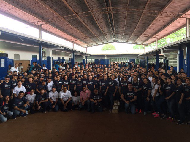 MMouzo's tweet photo. El gran equipo de Panamá en el Día Internacional del Voluntario Telefónica #DIVT #DIVTPMA #MovistarEsDiferente https://t.co/xrczFX8U0b