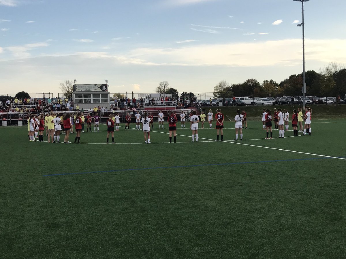 Unity for #8...Warwick and Hempfield Girls soccer coming together. Forever in our hearts <a href="/hempfield/">Hempfield SD</a>