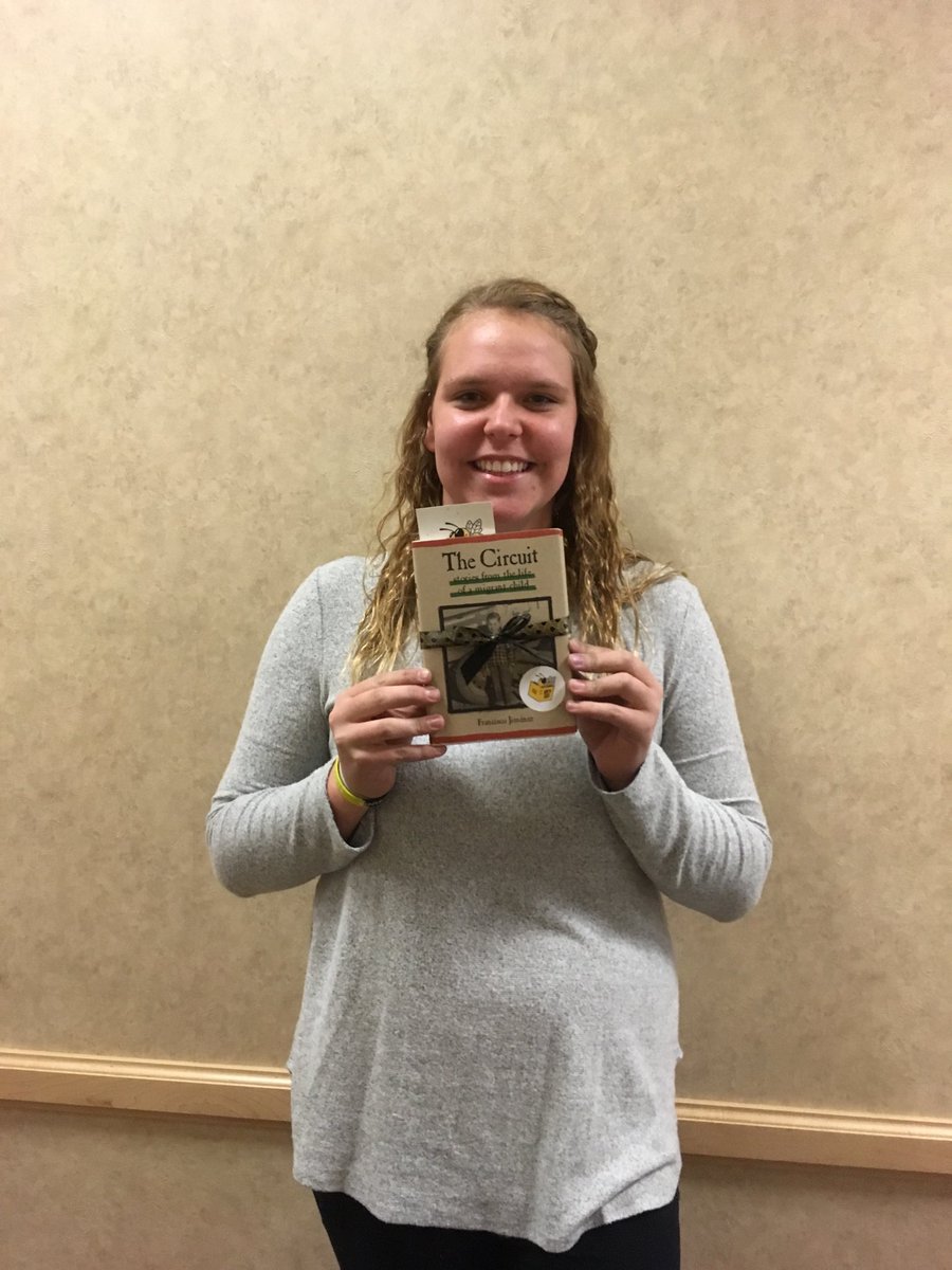 WasatchReads's tweet image. BrookLin Sorensen finds the very last book from Wasatch High School's Book Hunt.