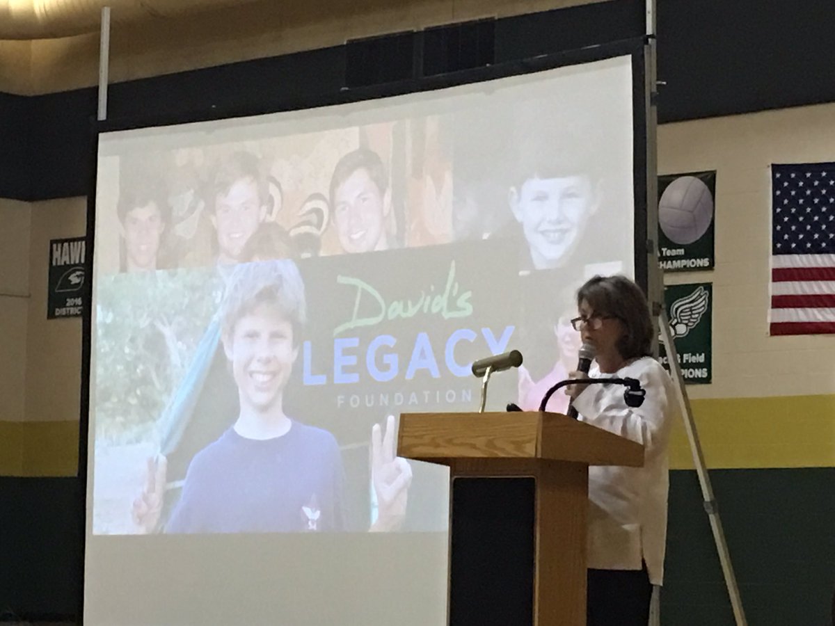 MVMS PTA proudly sponsored Mrs. Molack to come speak today! Ask students about their pledge!! <a href="/Supt_comalisd/">Andrew</a> <a href="/kristycastillej/">kristy</a> <a href="/kerrygain/">Kerry Gain</a>
