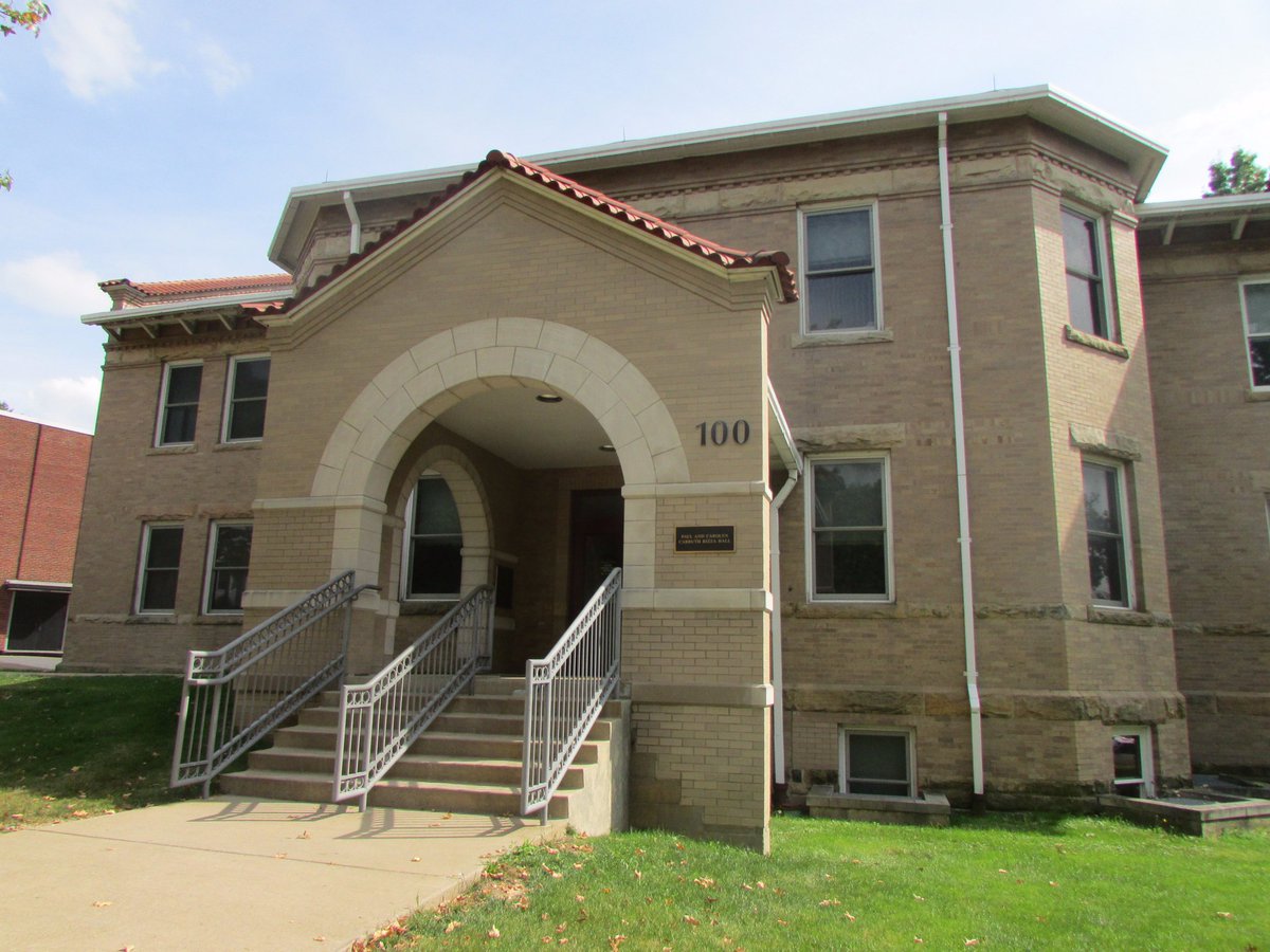 saga_at_slip's tweet image. We love our college! Here&apos;s a photo of our academic building, Carruth Rizza Hall! #CSAM17 #SAGrad