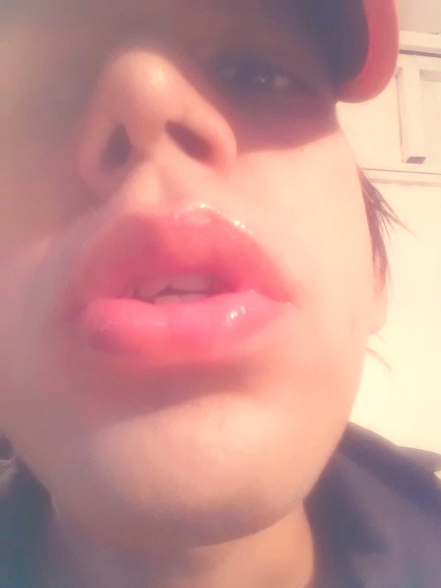 joy4_l's tweet photo. Bésame la boca, hasta que te seques 👄💋💦 https://t.co/FB7rB0f63L