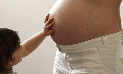 wef's tweet photo. Most men in the US and Europe could be infertile by 2060 https://t.co/bCd9SchOro https://t.co/VOXApSRer4