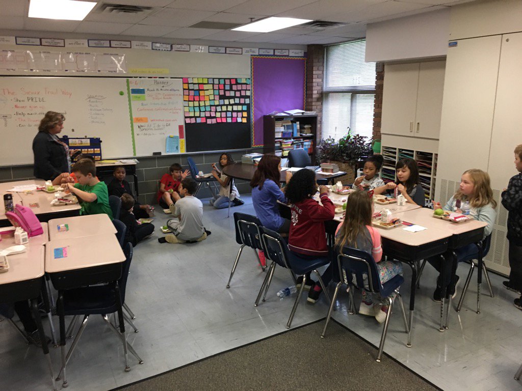 MrsBirch tweet media