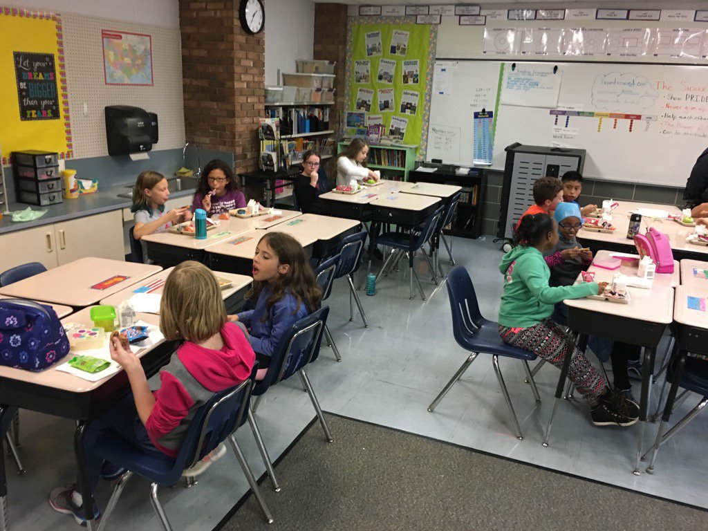 MrsBirch tweet media