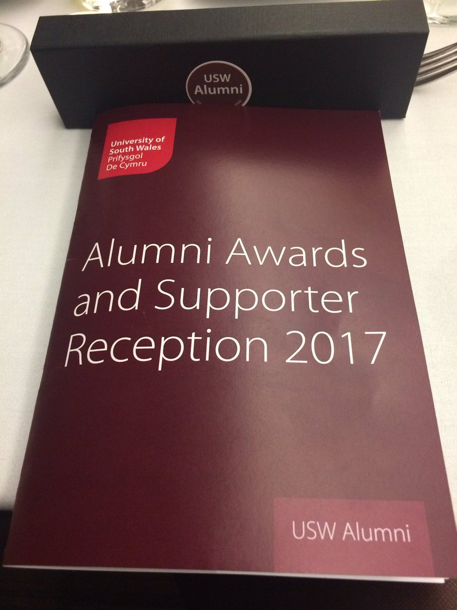 USWPlacements's tweet photo. A big #USWthanksU to all the supporters at the #USWAlumniAwards. Congrats to all the finalists and winners - amazingly talented! https://t.co/chNJHW49Pf