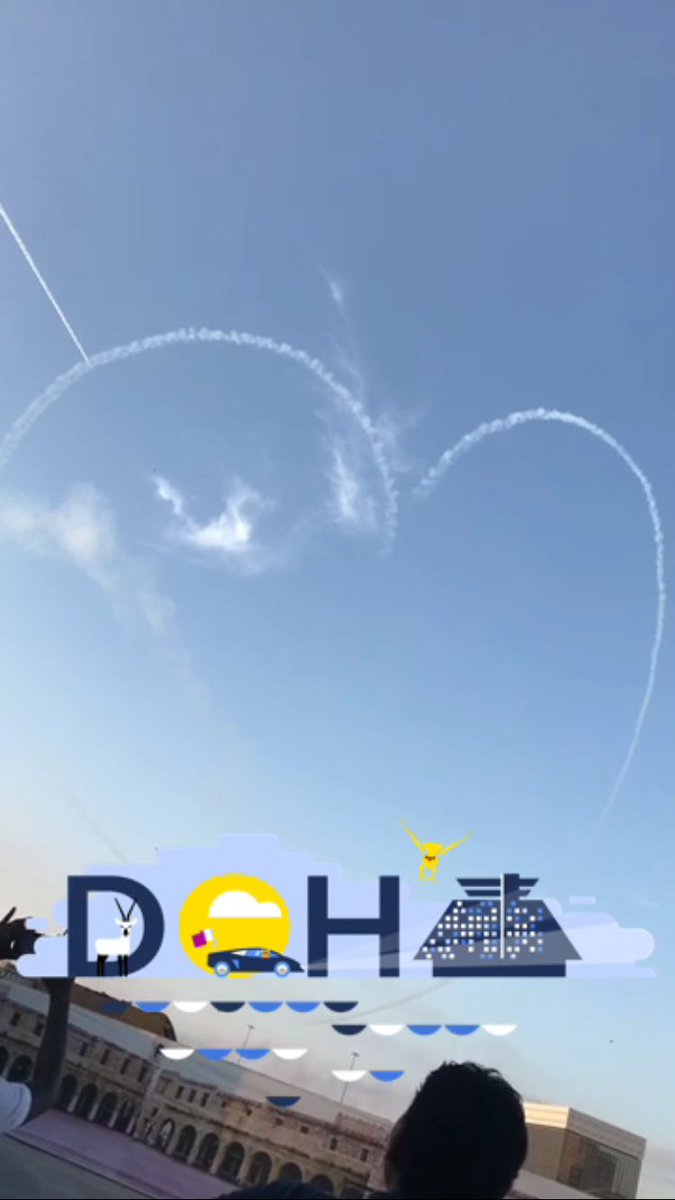 nooooneana's tweet photo. #RedArrowsInQatar @qatarairwaysar https://t.co/Ga1DUe22g7