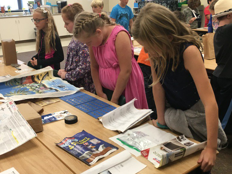 LisaMLatona's tweet photo. Learning like economists geographers historians  political scientists on a gallery walk #heritagelearn #sascompass https://t.co/P3ZBTnVEiv