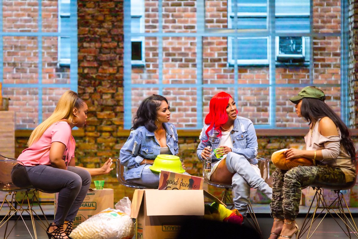 CnnctnsUnlmtd's tweet photo. w/ @kmichelle @Lyfeonline419 @Aminabuddafly @RayJ @KARLIEREDD #ThugsAndTheWomenWhoLoveEm @DolbyTheatre in #LA: https://t.co/1cJtNHZYmU https://t.co/GMpWWSNqqN