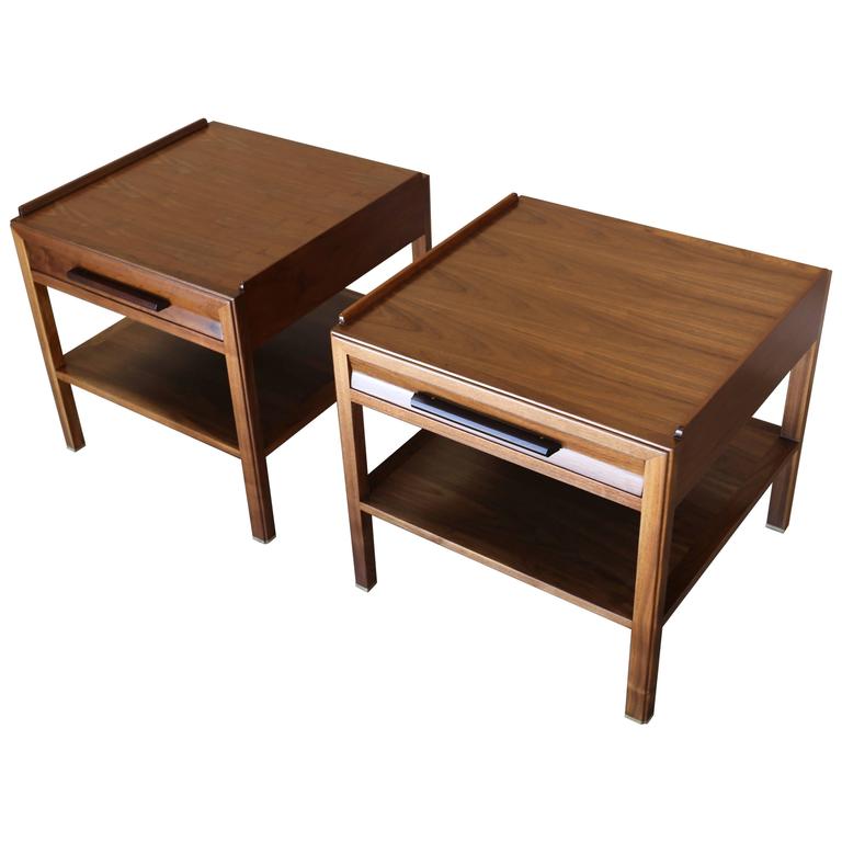 archive20tcntry's tweet photo. Large-Scale End #Tables by Edward Wormley https://t.co/yOFSvcNHH6
#midcenturymodern #interiordesign #furniture #archive #edwardwormley https://t.co/eKi15Mq571