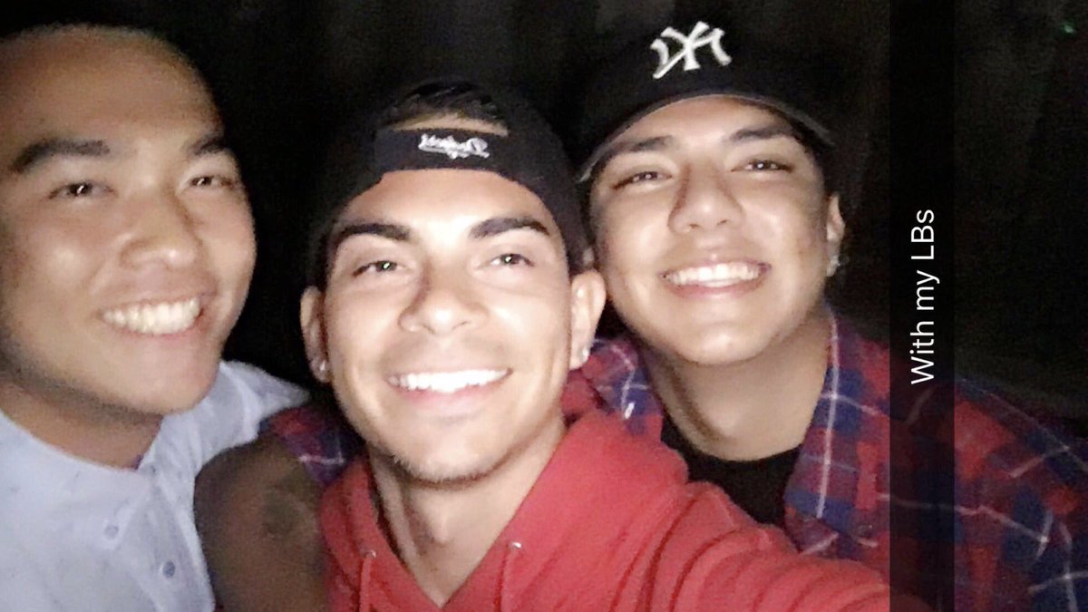 UCSBBetas's tweet photo. The Oh So StunninG ΣΓ Chapter wishes our Recruitment Chair & #OmicronLine Heart 💜 #49 Jessie "Vaquerito" Pantoja A #HappyBirthday !🎉😎🙌🏾🎂 https://t.co/pEKaxTGbG8