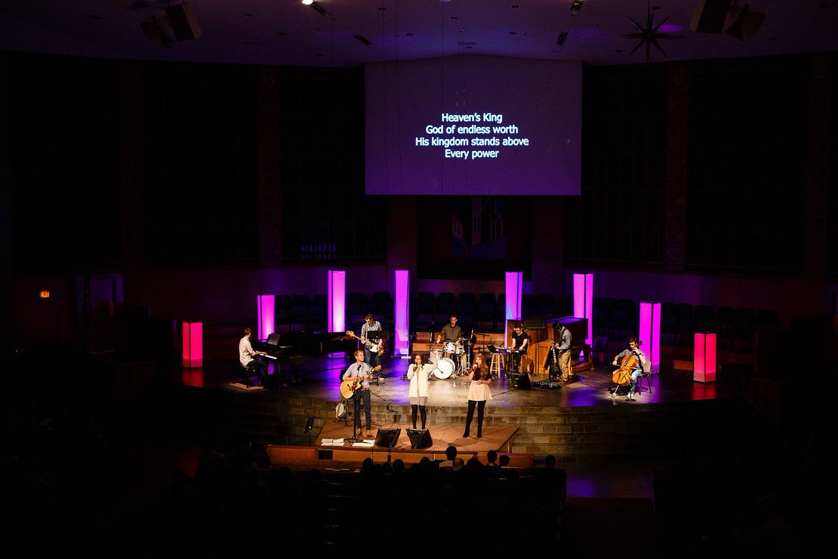 WallaUniversity's tweet photo. #FallClassic2017 athletes: Join us for vespers tonight at 8 p.m. in the University Church. Don’t miss out on this rich worship experience. https://t.co/2qwVUDoHwt