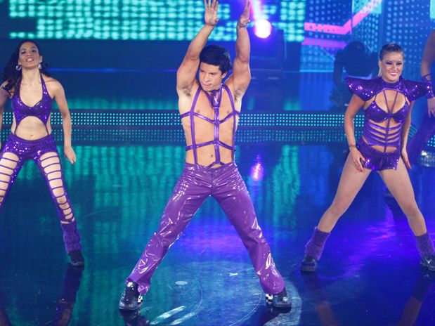 Arroba_TVPERU's tweet photo. #ElGranShow: @mario_hart regresa este sábado a la pista de baile https://t.co/9HDF36B6UW https://t.co/hPFg2UuRvE