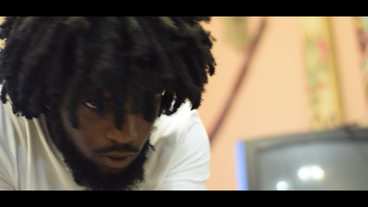 LilDxOFTR's tweet photo. #THEWORLDANDEVERTYTHINGINIT DROPPING DEC 25TH!!! "NUMB" (OFFICIAL VIDEO) COMING SOON!!! #OFTRENT #BARTPILLSON RT!! https://t.co/QhIeS6jDmw