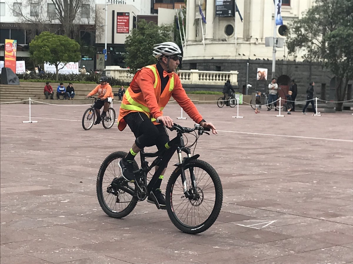 TempoDanceFest's tweet photo. We’re down at Pedal Power for a #balletonbikes. Next performance at 1pm #Tempo2017 https://t.co/LTrSIF3wAY