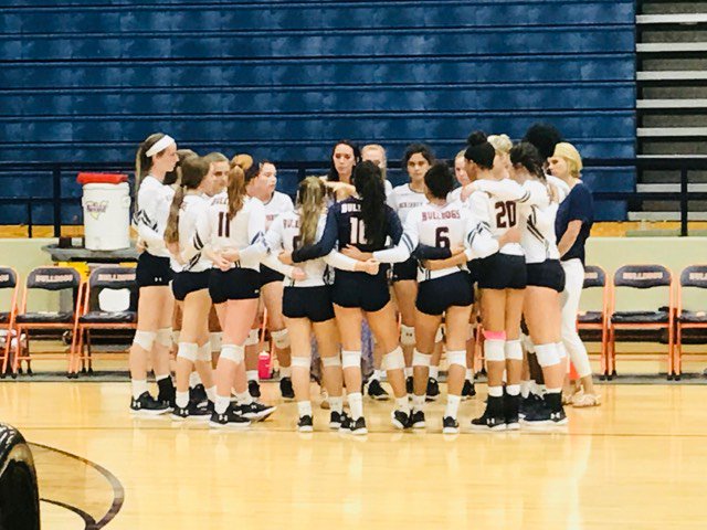 MNHSBulldogVB's tweet photo. Great effort and another District 14-5A win...Bulldogs beat Creekview 3-1 (25-14, 24-26, 25-14, 25-19) #PlayoffGoals https://t.co/YgbDZF4EZI