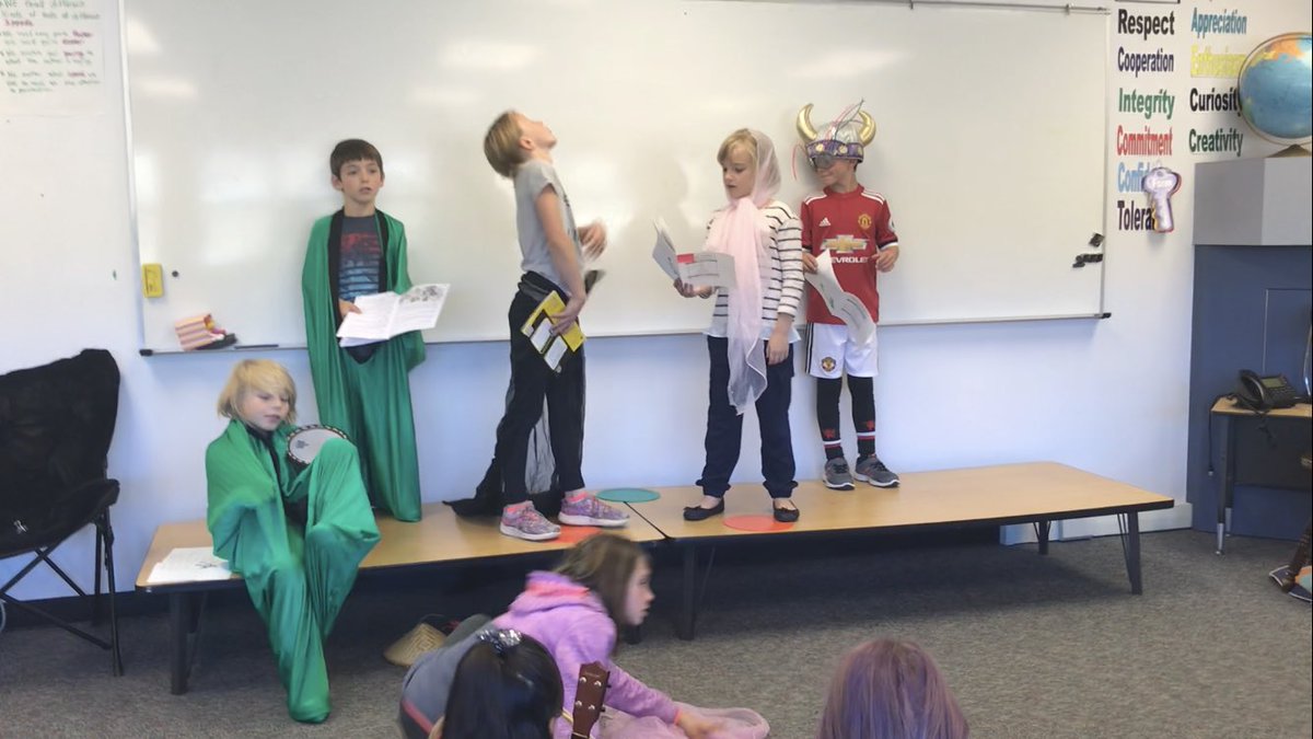 MrsSmithSCE's tweet photo. Theater #ssdedu #sCoveEl https://t.co/zQPaPBUKy9