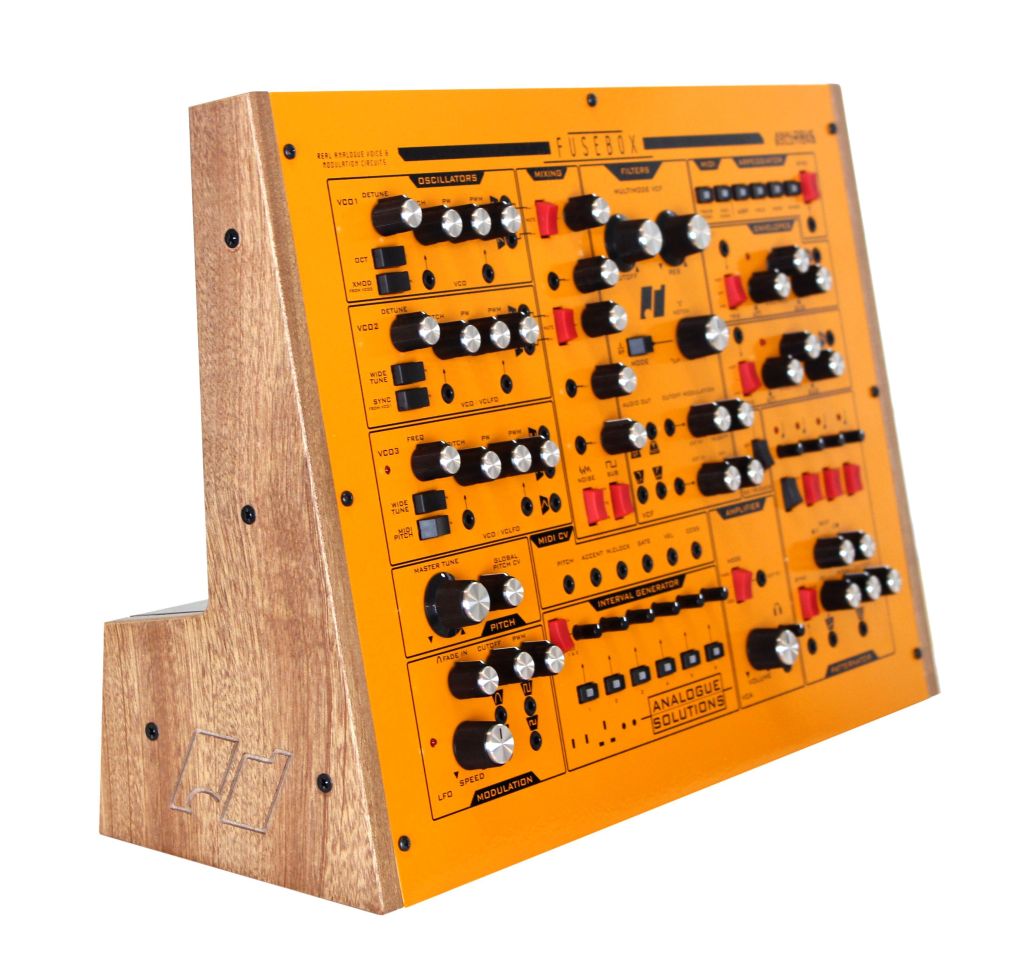 Synthtopia's tweet photo. Analogue Solutions Fusebox Synth Now Available To Pre-Order https://t.co/N5vLPXtTfa https://t.co/uQoEBlQ7IH