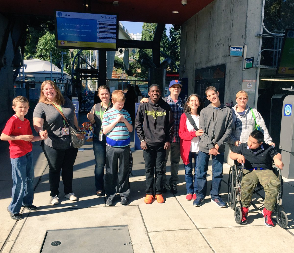 We took Tri Met to the Sky Tram at OHSU today! Nothing better than beautiful weather and good friends. <a href="/DMMShornets/">Dexter McCarty MS</a> #GoHornets