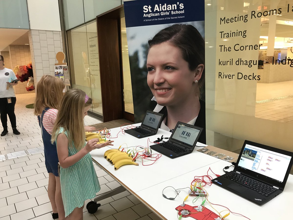 jackie_child's tweet photo. All set for great day at #FunPalace #slq #SLQFunPalace https://t.co/Dib8GiFj2o