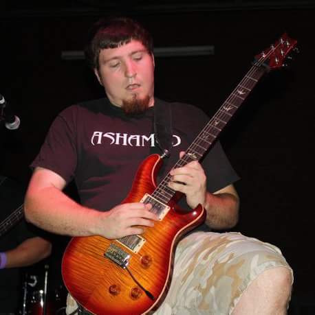 AIHumanity's tweet photo. @IIEROCKII @MarkTremonti @PeteLoeffler My Prs Custom 22 was stolen, my only guitar for 12 years. Please share?  https://t.co/3STnc0EDlY https://t.co/6vMZApdDYv