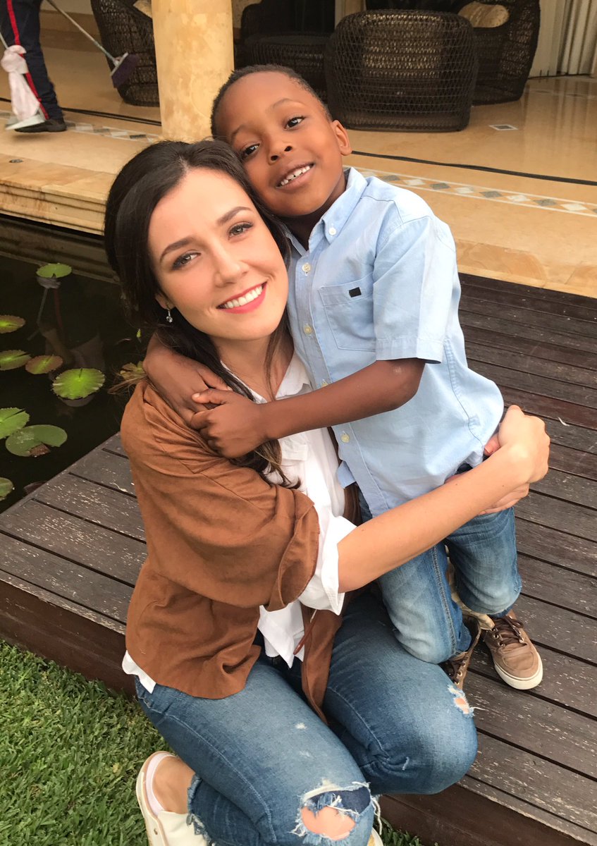 natguerreromx's tweet photo. Cecilia si hubiera alcanzado a ser abuela... #ElVUELOdelaVICTORIA @DeLaVictoriaOf #cecilia https://t.co/LVOC7KQbRD