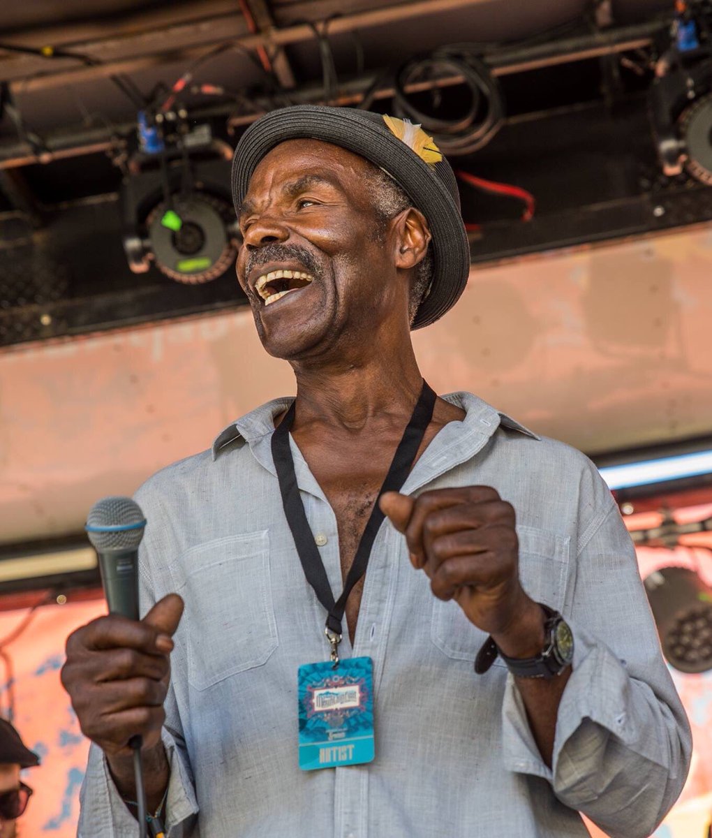 We are super fans of Roy Lee Jones! Check out this link and get him in your ears! #partyinthemountains

indiegogo.com/projects/roy-l…