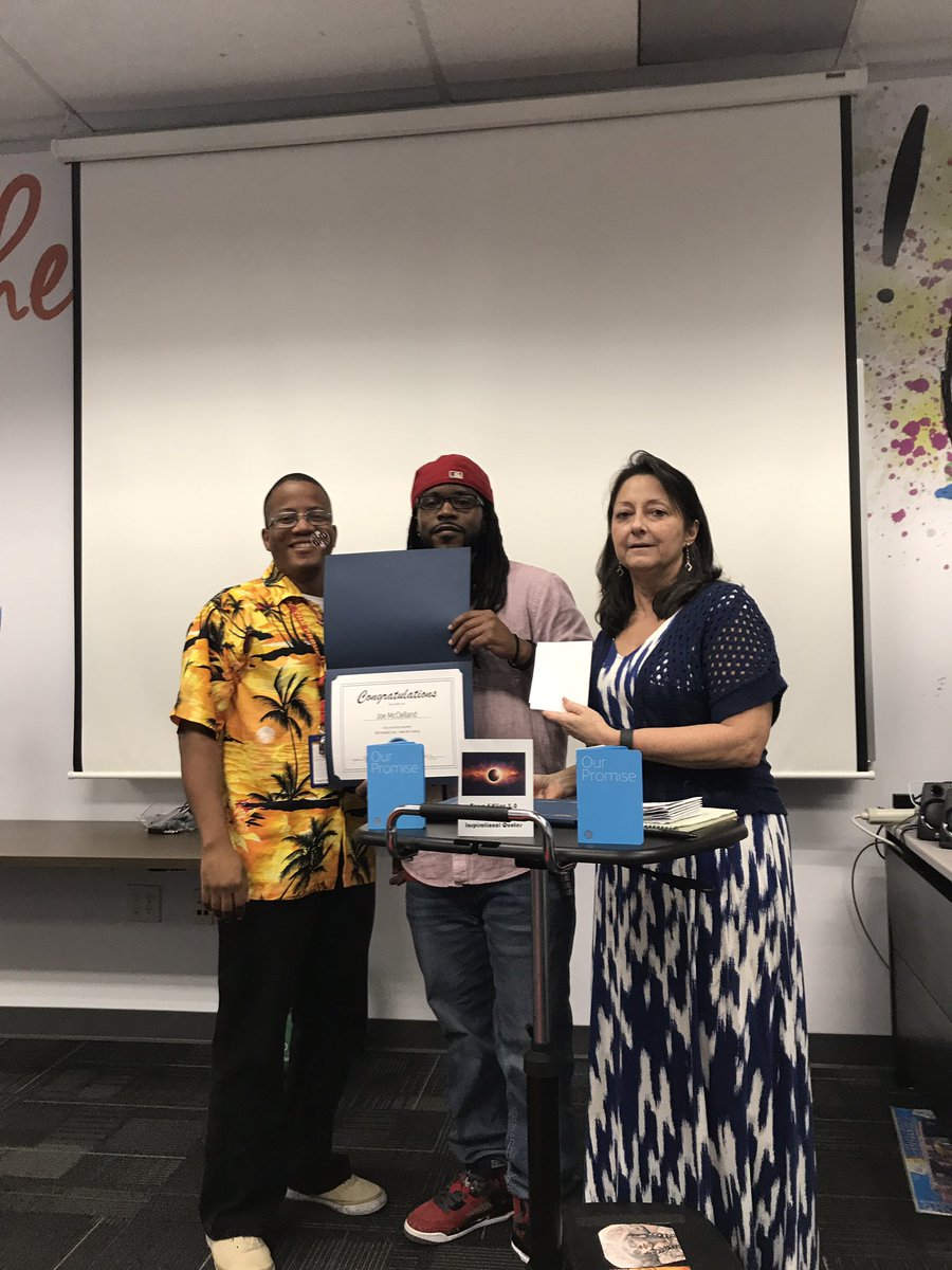 CharlieGreenATS's tweet photo. #TeamE-Klipz5.0
#DeliveringWorldClassService
#Graduation
#WelcomeAboard https://t.co/Pyxe0CTeyA