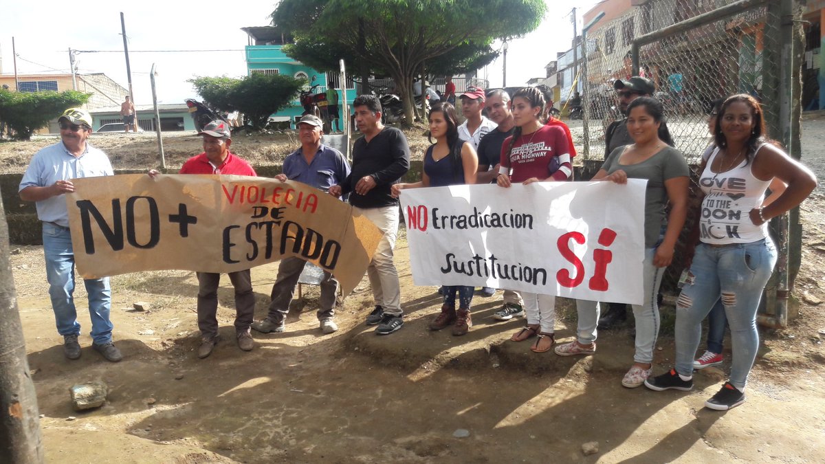 PalmeraPili85's tweet photo. #SolidaridadCampesinosTumaco somos todos #ImplementacionEsPaz https://t.co/Vhu1e5DrXh