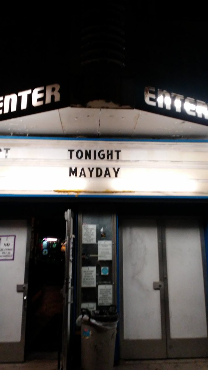 JJuggaLewis's tweet photo. @MAYDAYMUSIC @potluck1ton Emerson theater live tonight Indiana where ya at https://t.co/Qfvg4sJo7F