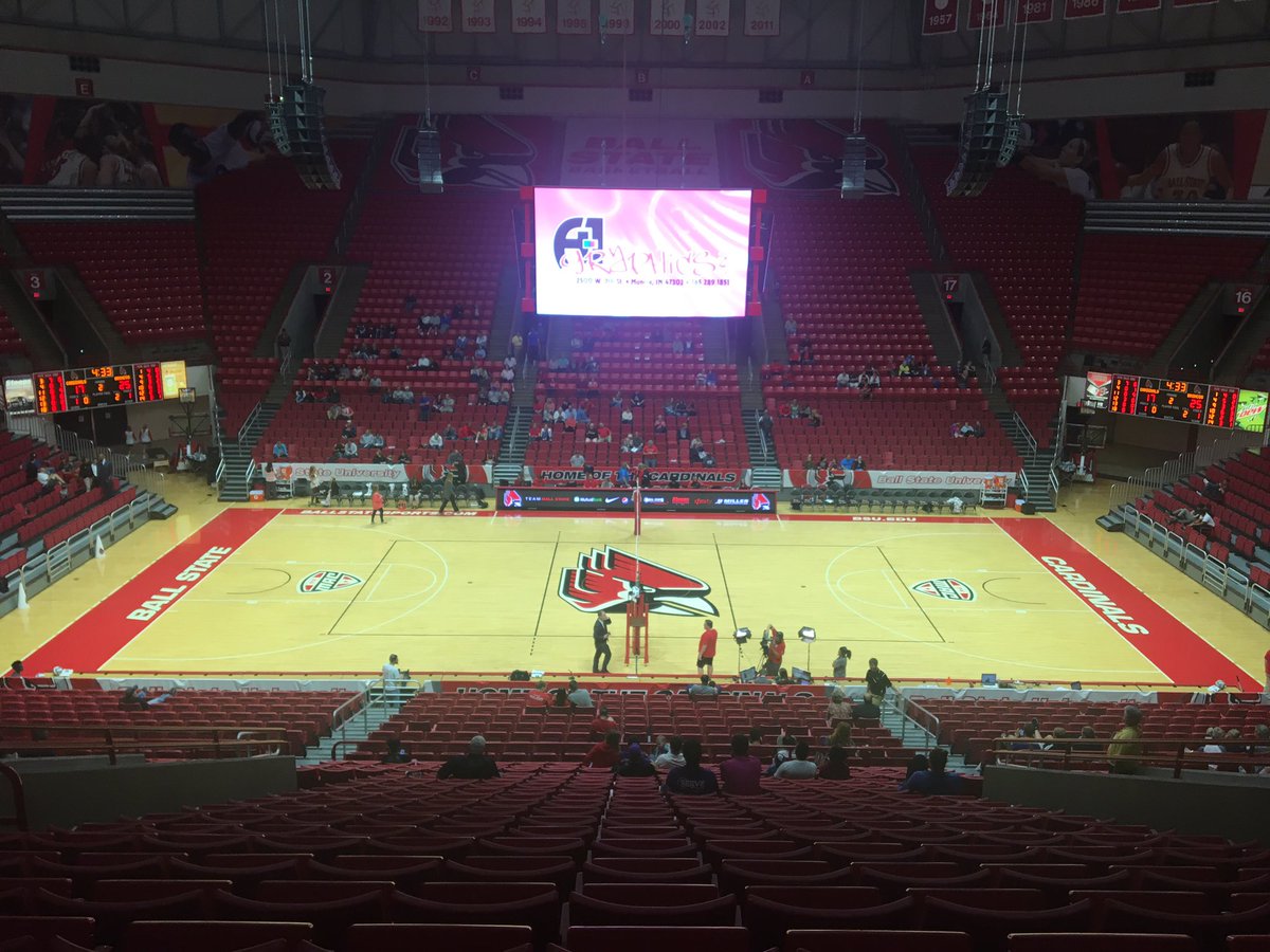 Wogdog19's tweet photo. Let's go BSU #ChirpChirp https://t.co/Y3pe52FqEU