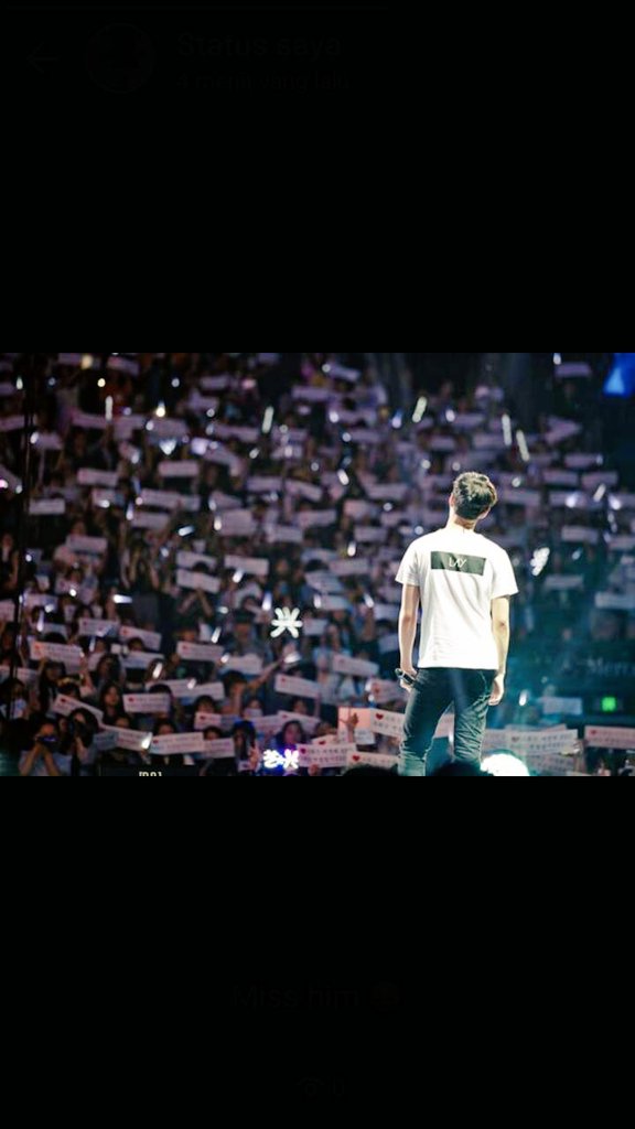AbdatulN's tweet photo. Happy birthday 😍😍
#HAPPYLAYDAY #HAPPYSHEEP02DAY 
#MissOurUnicorn
#BringBackLaytoEXO
#LayWeMissYou
#WeLoveLay
#MissLayMuch 
@isnaluthfiyati5 https://t.co/hwhvMmCWJk