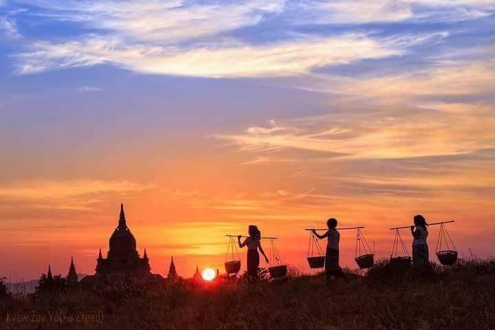 မဂၤလာနံနက္ခင္းပါ႐ွင္
ဆည္းကပ္အပ္ေသာ ဆရာသမားအေပါင္းႏွင့္အကိုအမ မိတ္ေဆြမ်ားအားလုံးၾကည္လင္ေသာစိတ္ သာယာေသာဘဝေပးမ်ားရ႐ွိၾကပါေစ
ခ်မ္းေျမ့ၾကပါေစ႐ွင္