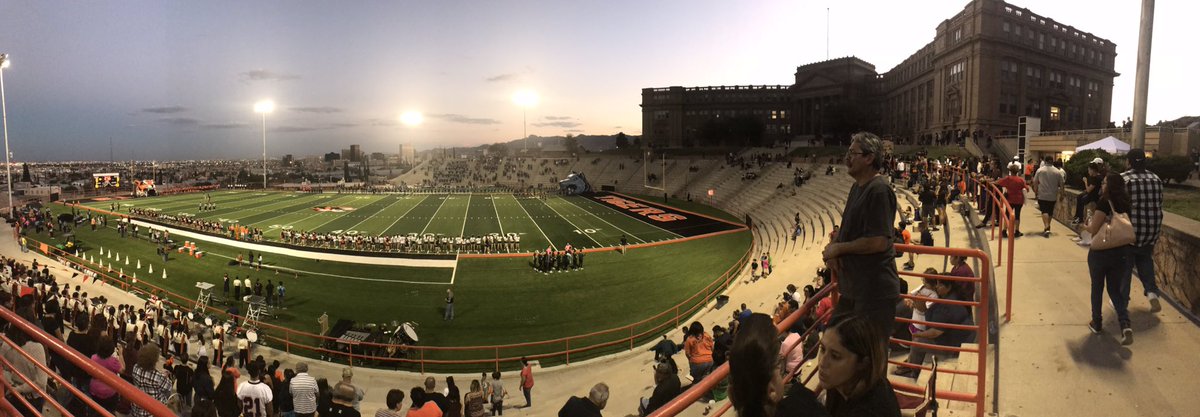 <a href="/EPHS_TIGERS/">TIGER PRIDE</a> vs Chapin. Beautiful weather for a Friday night football game!