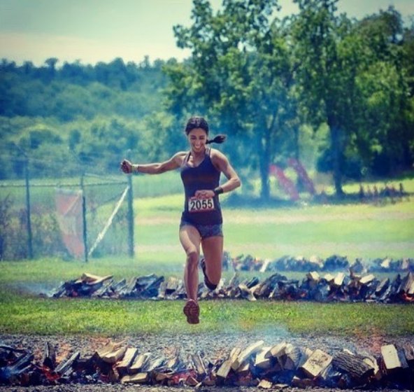 katie_sampayo's tweet photo. You can see from the giant smile on my face that I seriously loved every second of it #flashbackfriday #firejumping from @ruggedmaniac https://t.co/0gLF78llqL