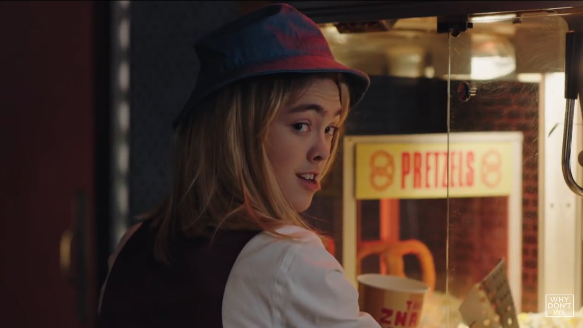 IRLENDGAME's tweet photo. @whydontwemusic : ZACH ZACH YOUR CRUSH COMES OUT!!! Zach : what i should do? Guys: be yourself. Zach: #InvitationVideoOutNow https://t.co/fd1kXLoZrs