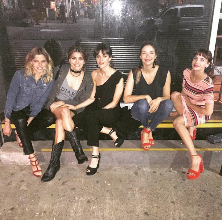 celestecidx's tweet photo. Vier nes🍻 https://t.co/c6k1XEOvOX